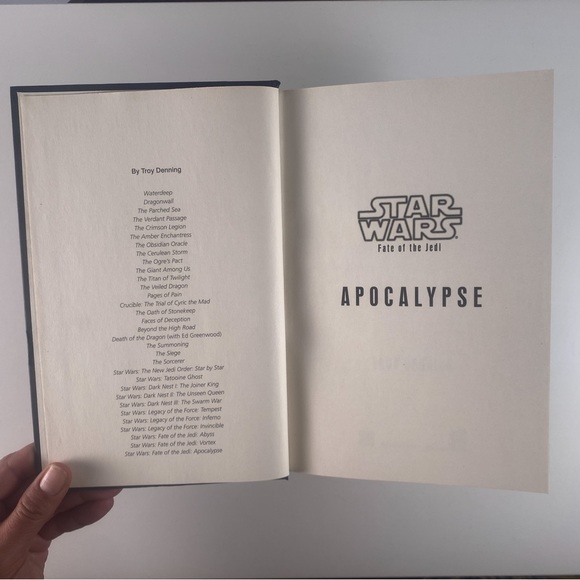 2/$30 -  Star Wars - Fate of the Jedi - Apocalypse by Troy Denning - Picture 4 of 12